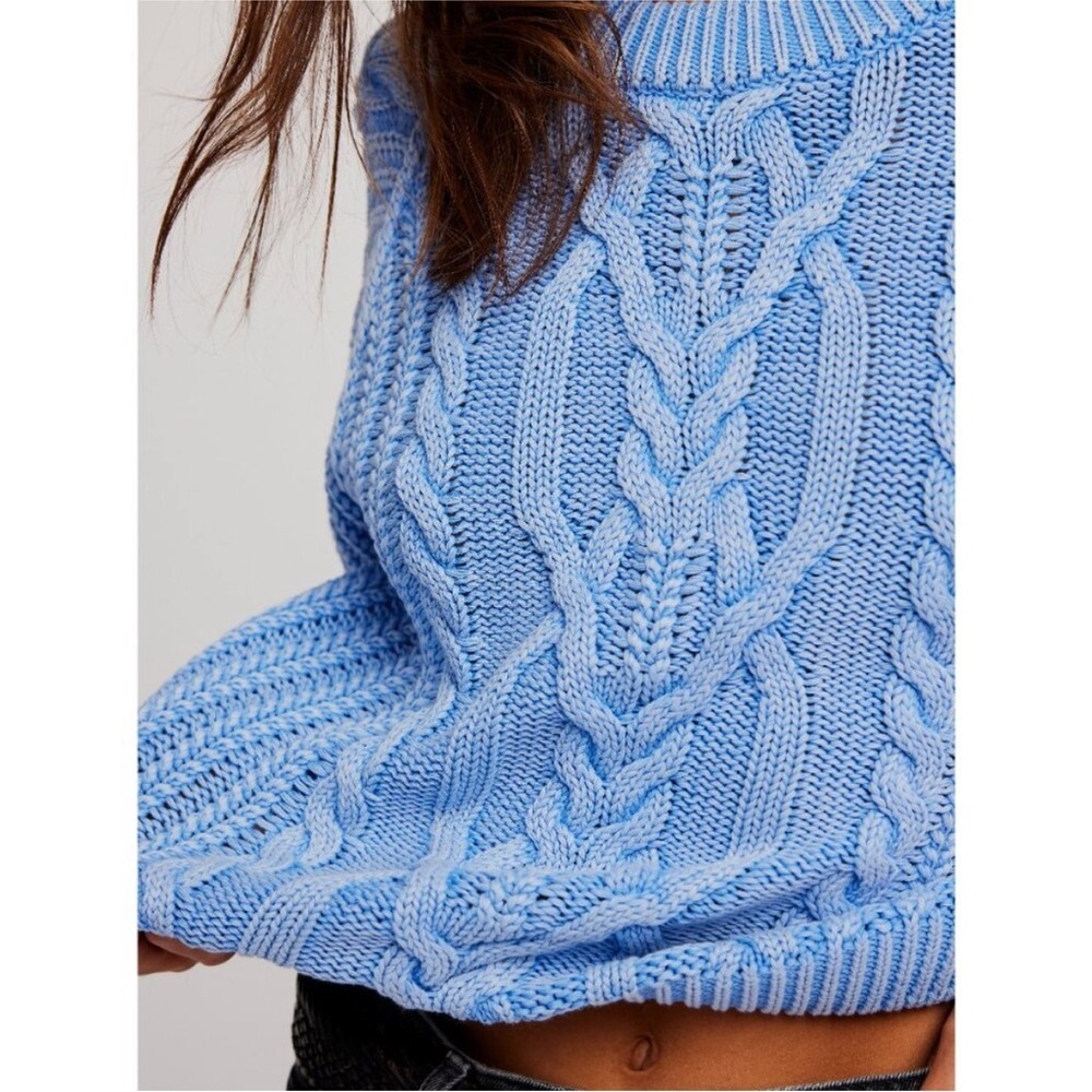 NEW Free People Frankie Cable Sweater in Della Robbia Blue size XS - Picture 3 of 8